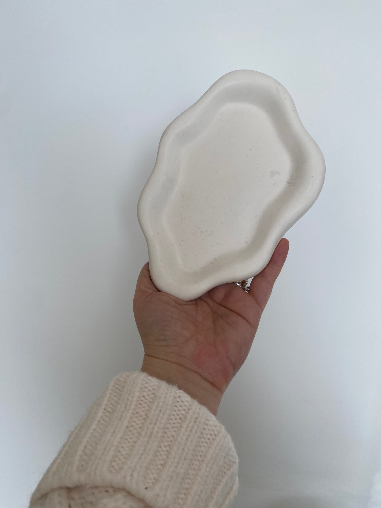 Irregular Cloud Tray