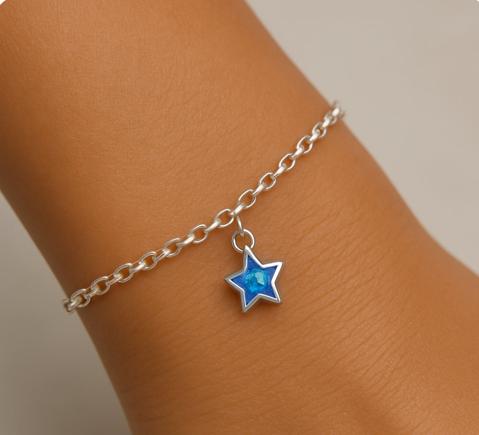 © Breastmilk 12mm STAR-CHARM for Permanent Jewellery