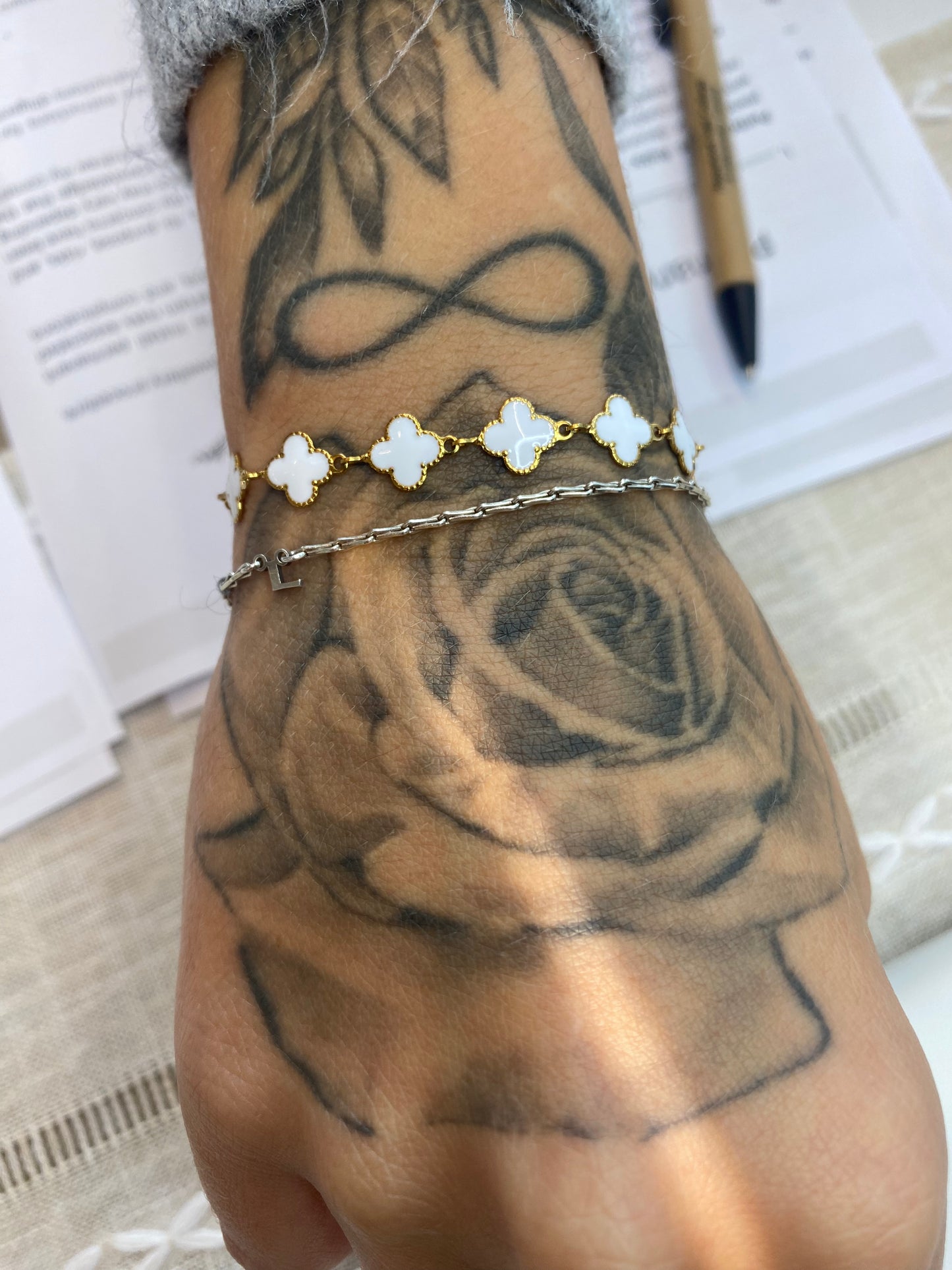 Permanent Jewellery, Clover Bracelet, Hand Tattoo